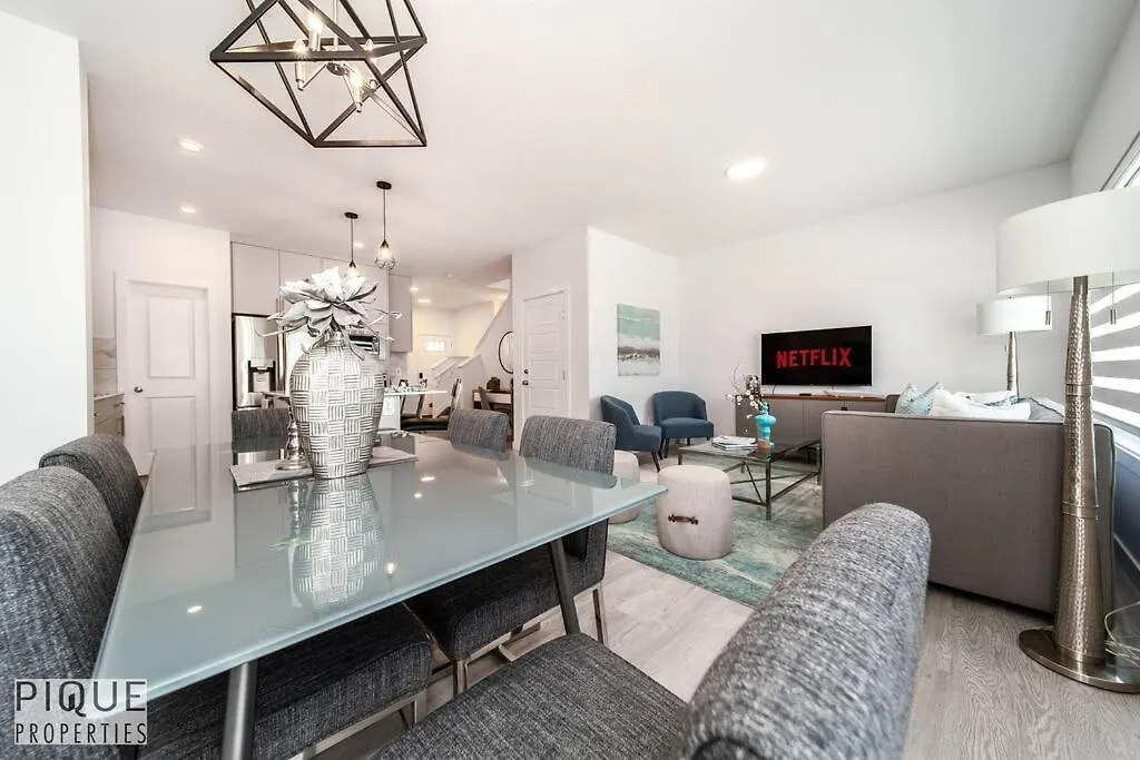 *New*Chic Modern Home*King Bed*Foosball*Sleeps 8! Edmonton